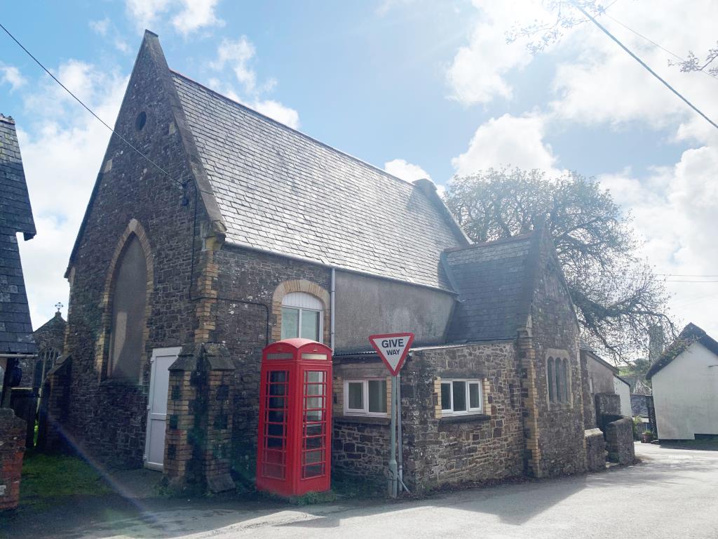 Lot: 21 - FORMER CHURCH HALL WITH POTENTIAL - External photo of property